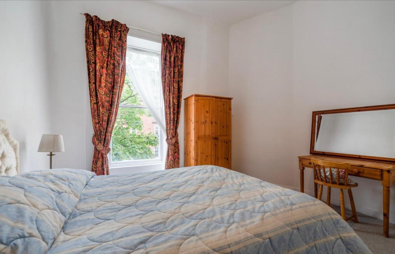 Newhall Glasgow Dış mekan fotoğraf