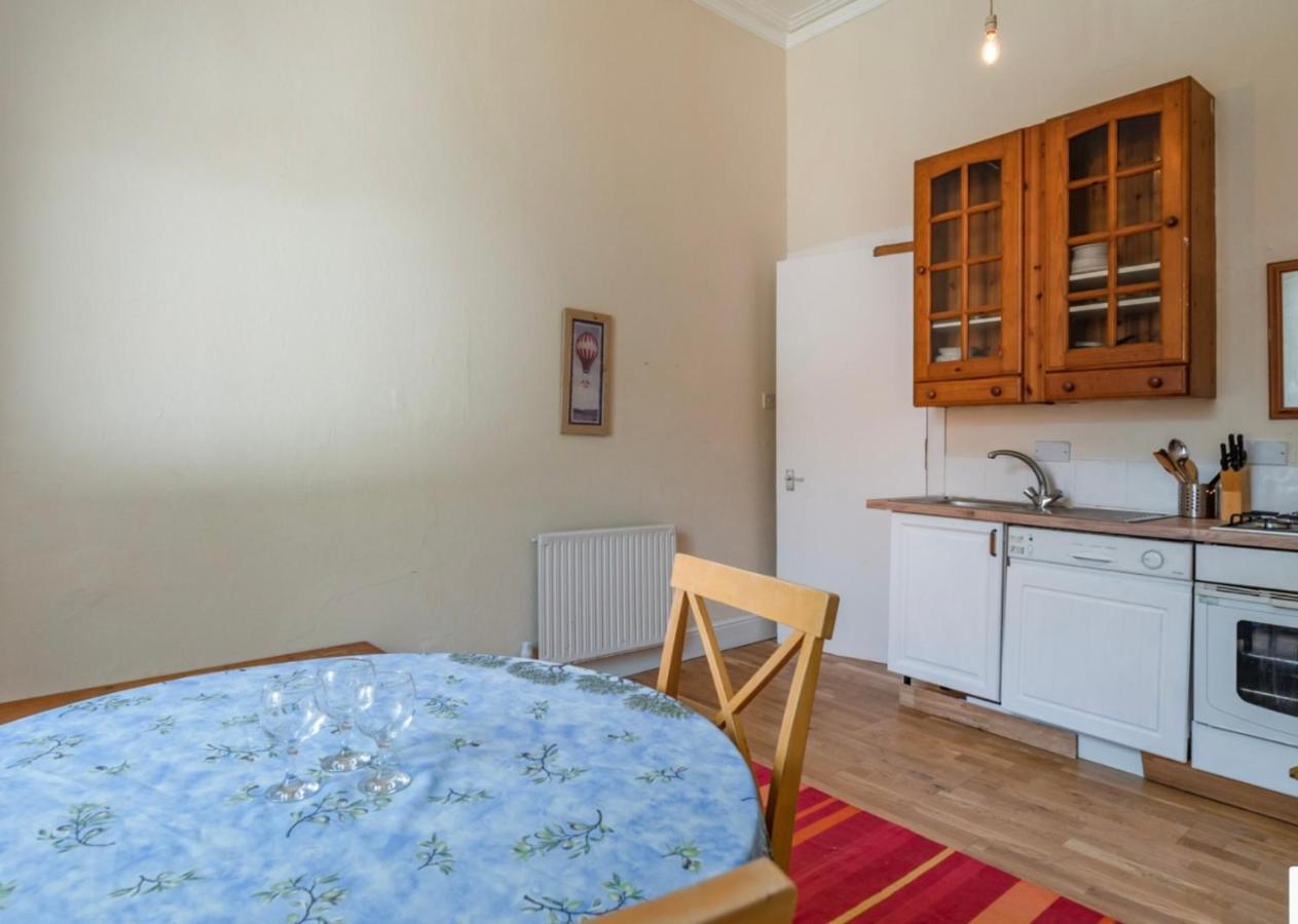 Newhall Glasgow Dış mekan fotoğraf