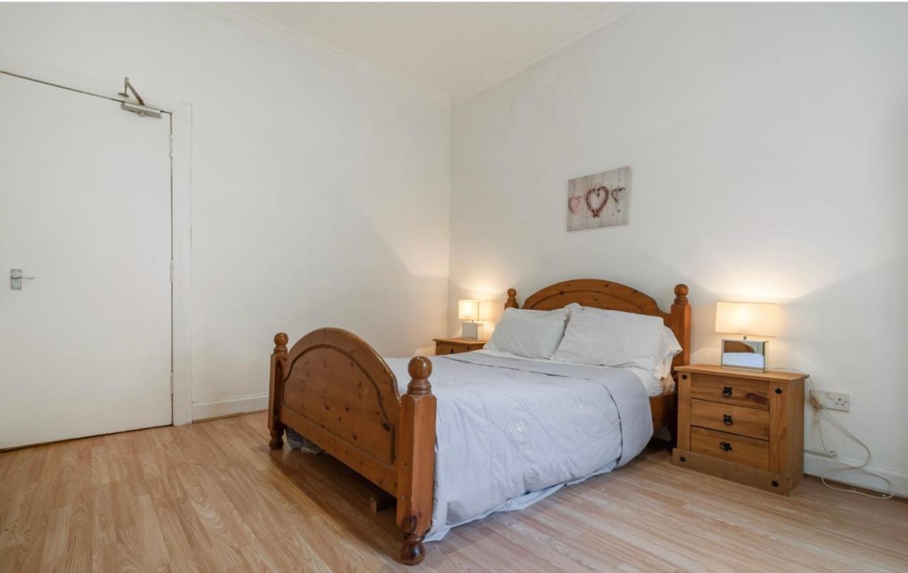 Newhall Glasgow Dış mekan fotoğraf