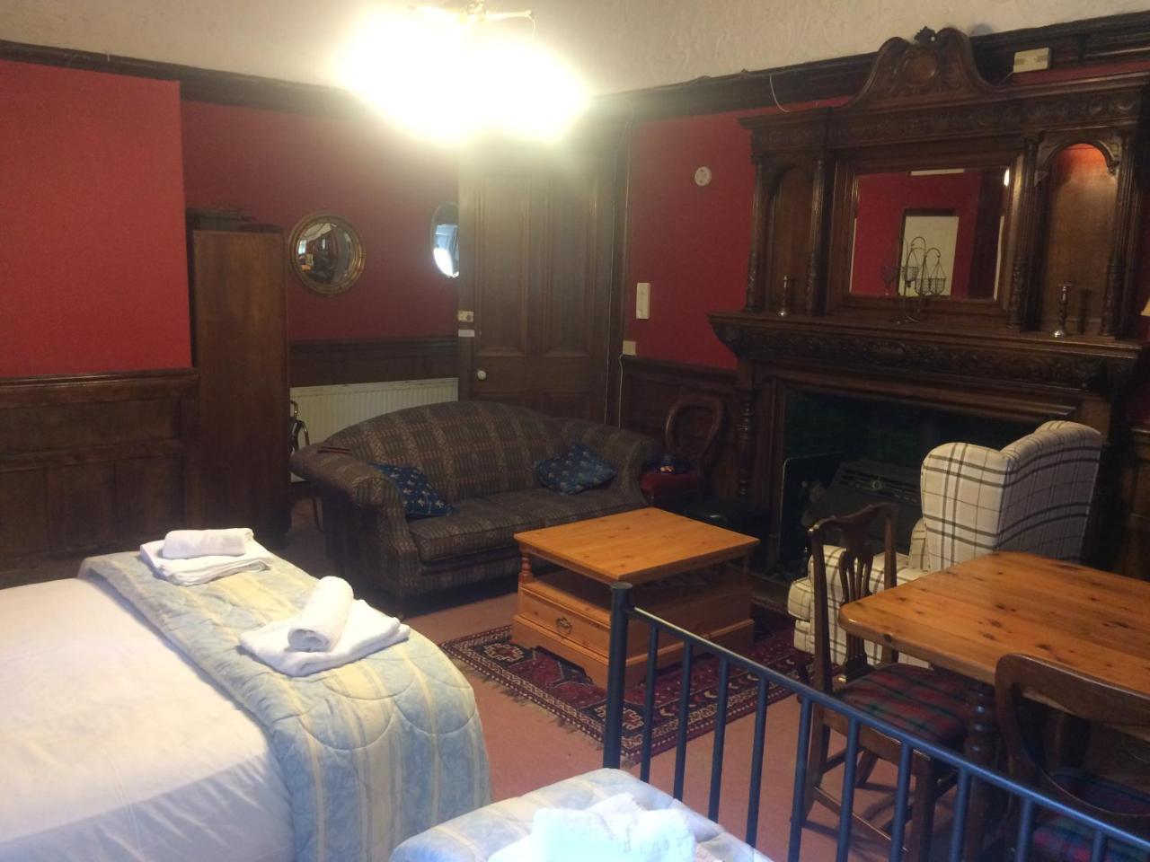 Newhall Glasgow Dış mekan fotoğraf